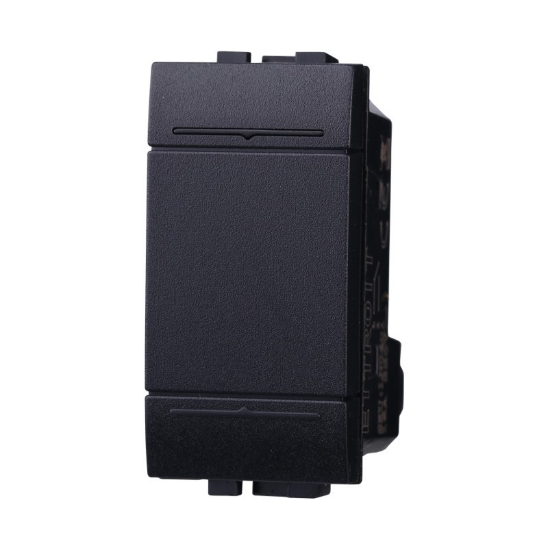 Invertitore 16 A Nero Compatibile Bticino Living LN0901